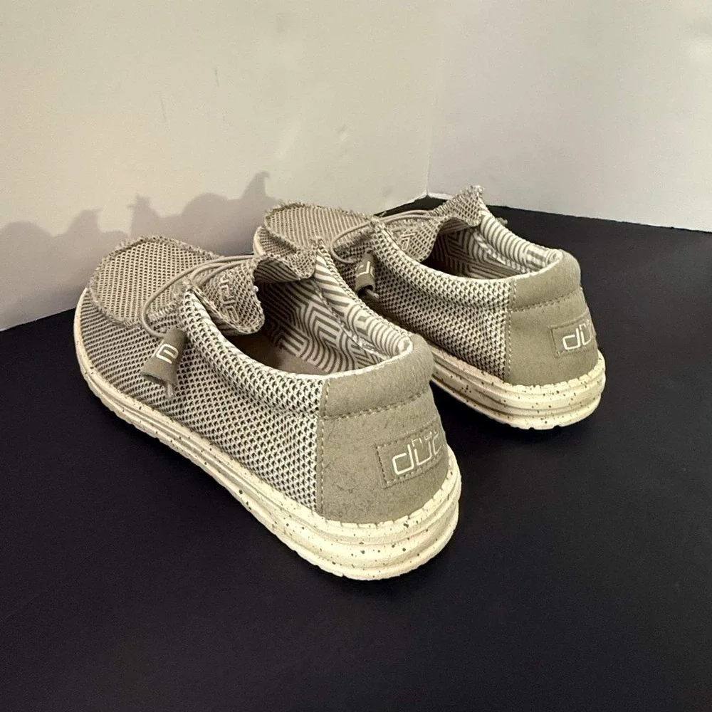 Hey Dude Wally Sox Ash Mens Slip On Loafers Sneakers Gray US 8